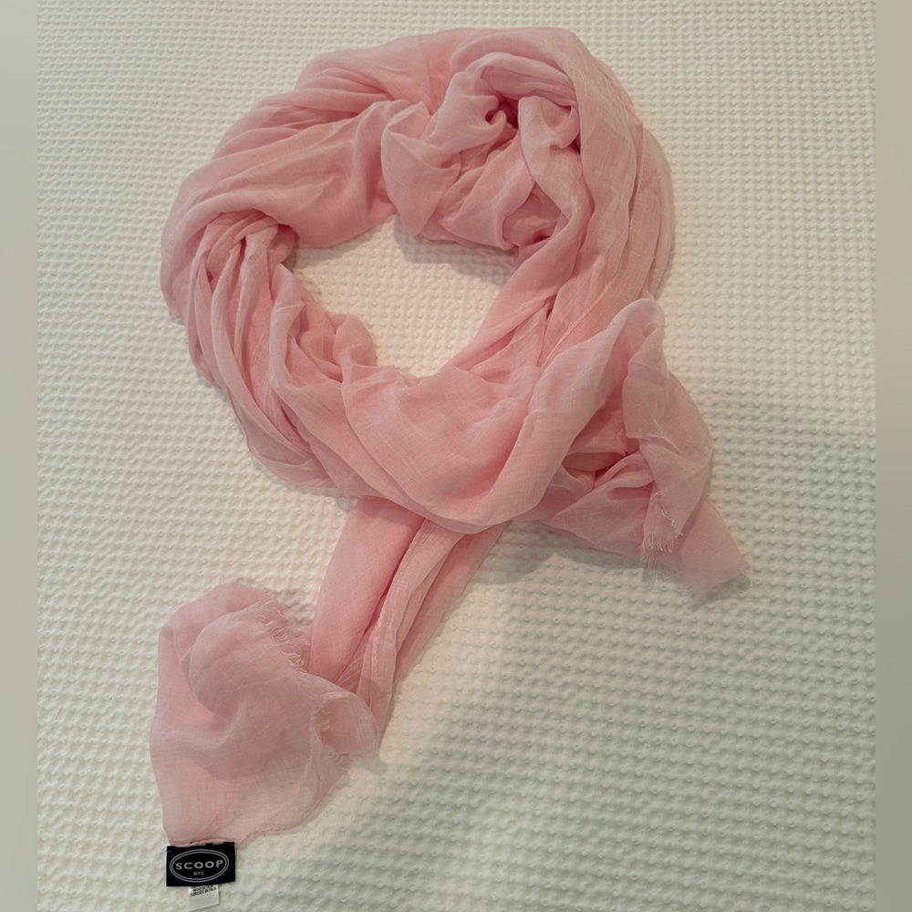 SCOOP NYC pink wrap/scarf